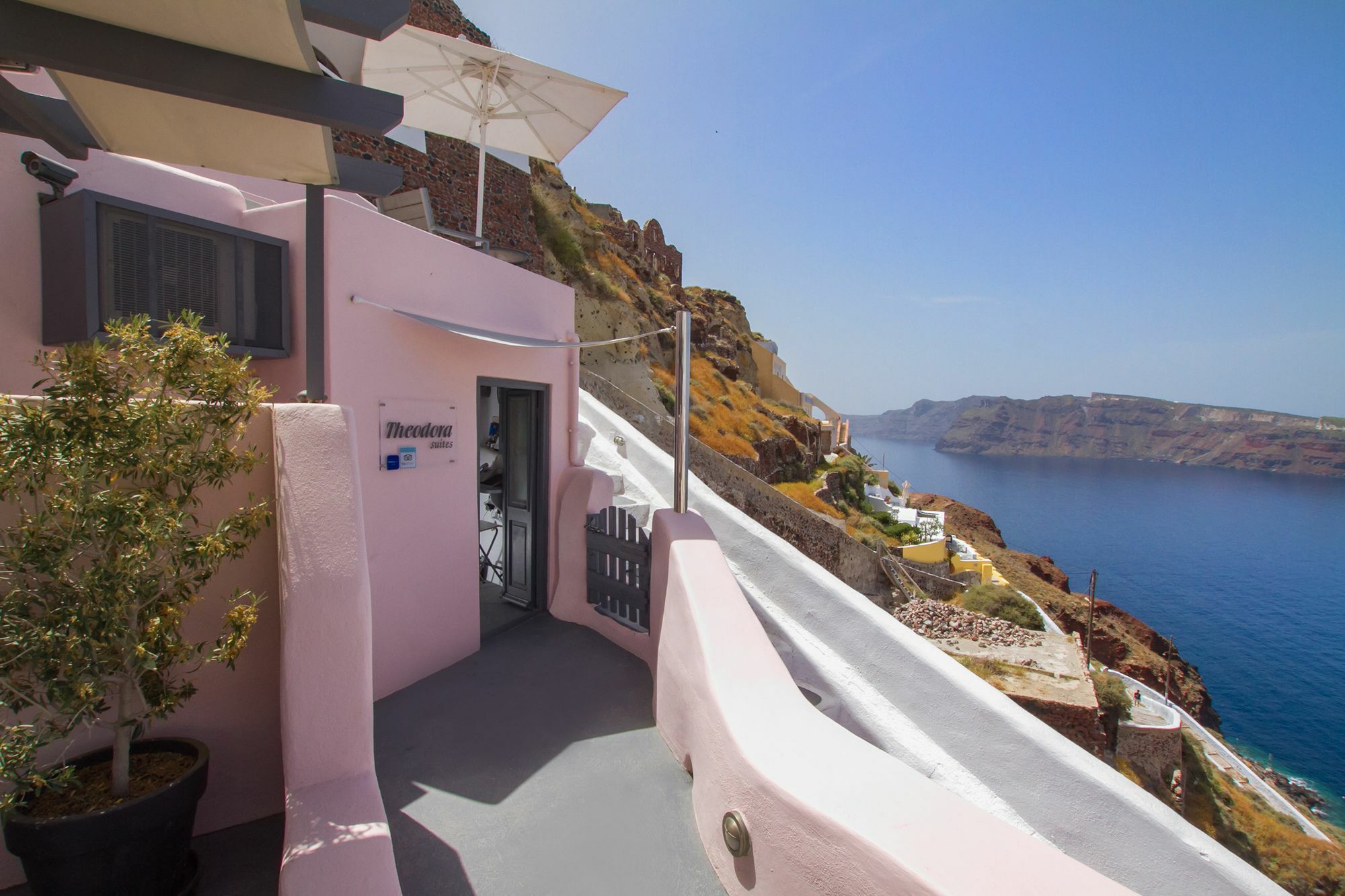 Theodora Suites (Adults Only) Иа Екстериор снимка
